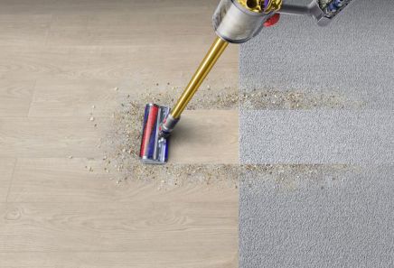 Пылесос Dyson Cyclone Total Clean V10 беспроводной (серый)