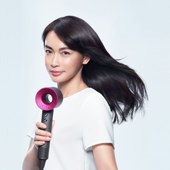 Фен Dyson Supersonic HD03 с 4 насадками + дорожный чехол и расчески (фуксия)