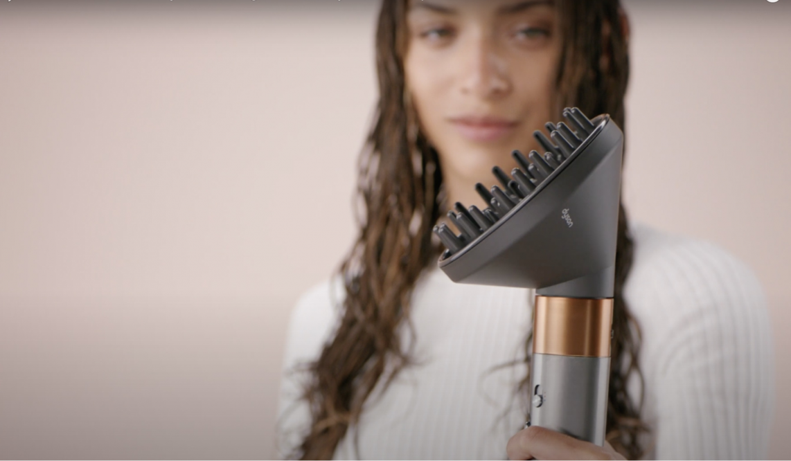 Dyson Airwrap Complete Long Diffuse: новейшая инновация в линейке стайлеров для волос от Dyson с улучшенными насадками