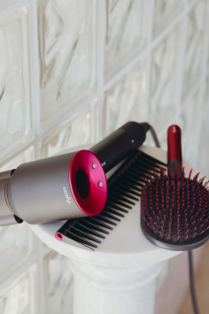 Что нужно для выпрямления волос