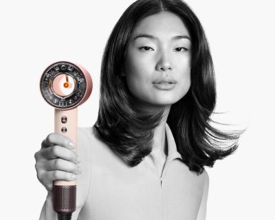 Идеальный объем и защита структуры: почему стилисты Marie Claire выбирают фены Dyson Supersonic для тонких волос