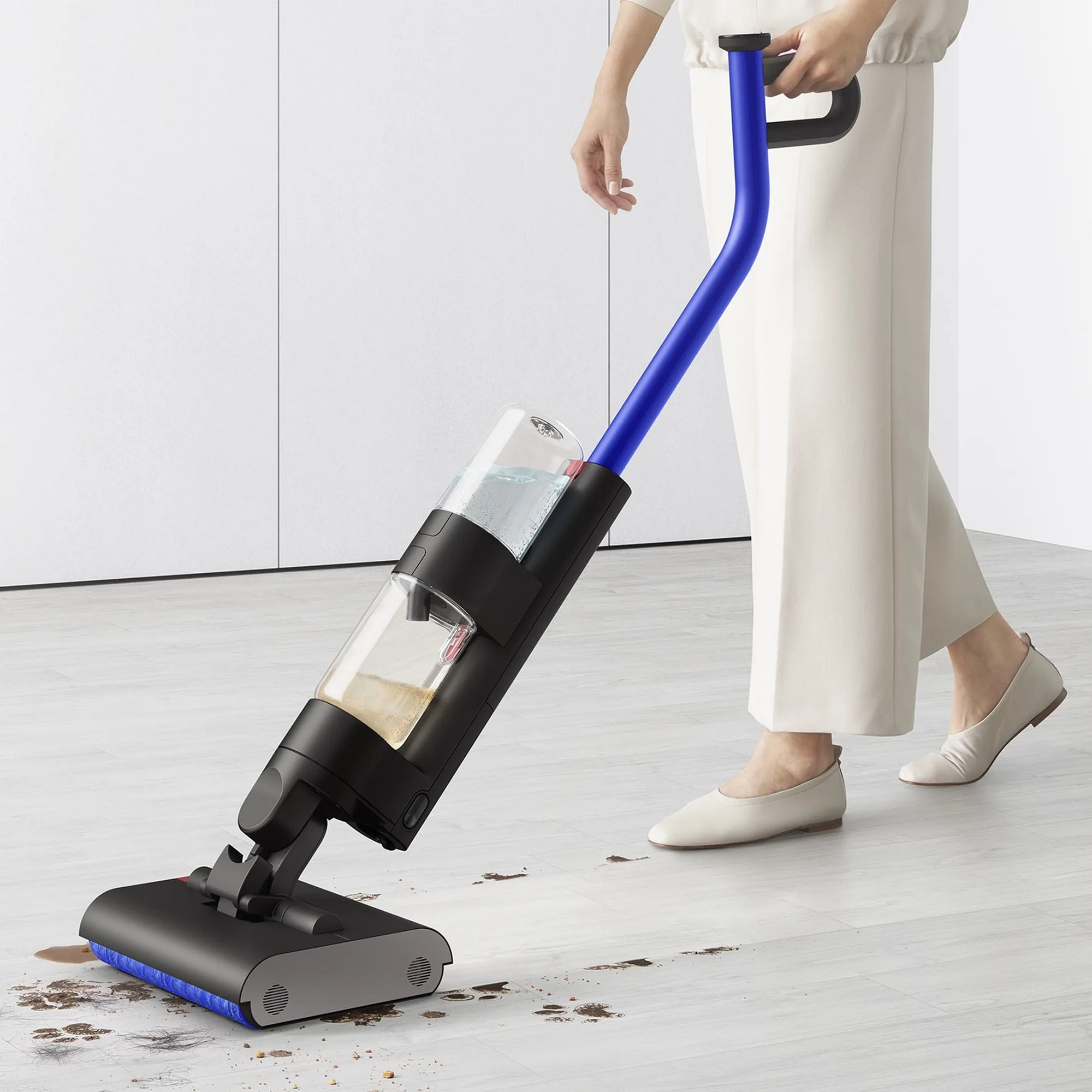 Гибридная уборка 2-в-1: экспертный разбор пылесоса Dyson V15s Detect Submarine